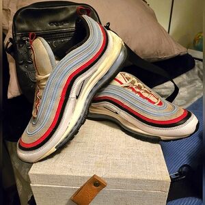 Nike Red White and Blue Air Max 9/10 Condition Worn Twice!!